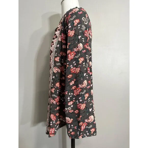 Mason & Belle Casey Tassel Detail Blouse - Gray/Pink S NEW - Picture 7 of 9